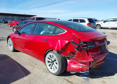 2021 Tesla Model 3 Long Range Dual Motor All-Wheel Drive z USA, uszkodzony, nr VIN 5YJ3E1EB3MF064264